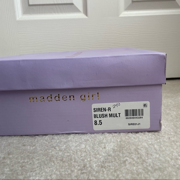 Madden Girl Siren-R Heels - Picture 8 of 8
